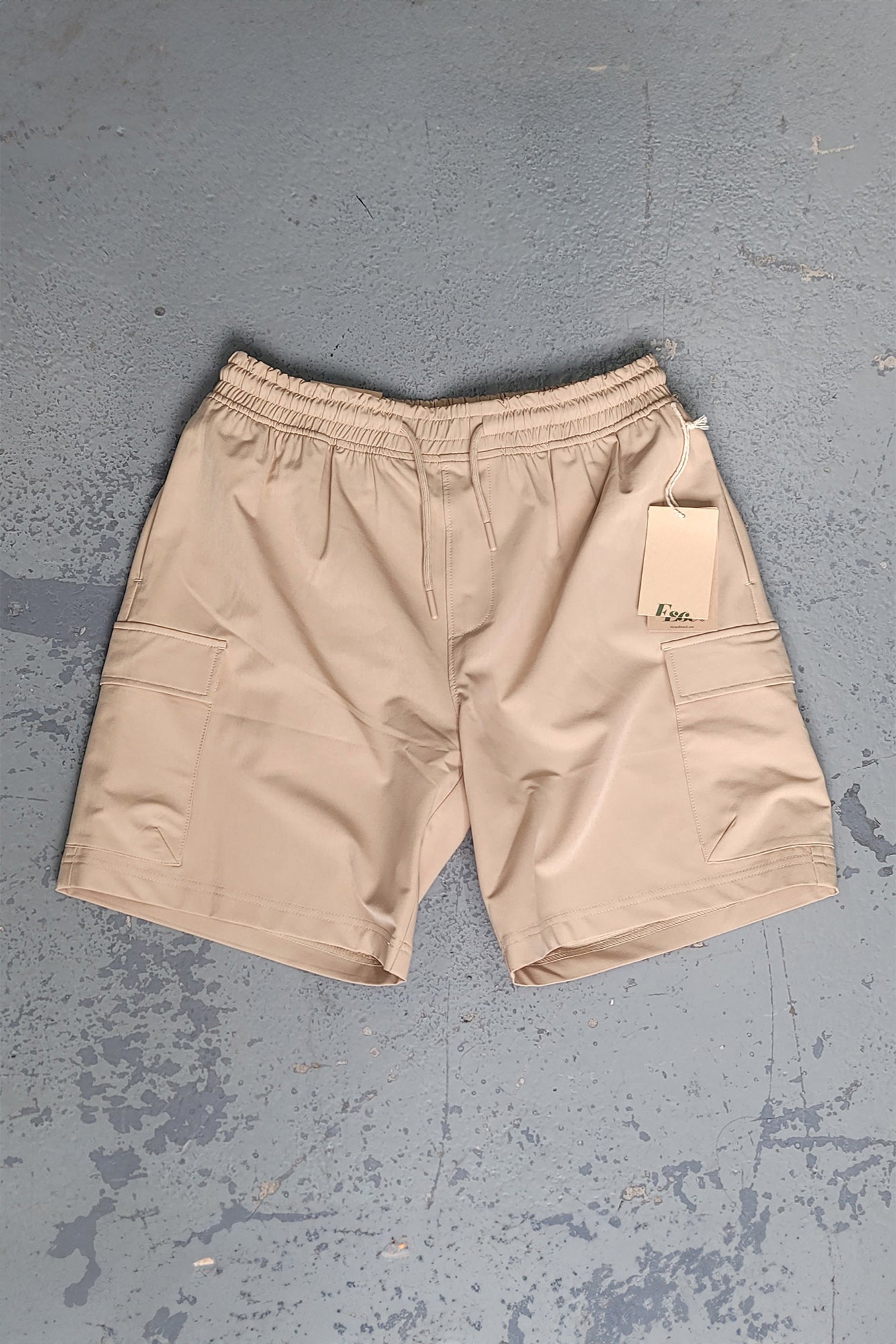 Nylon Cargo Shorts – Sand